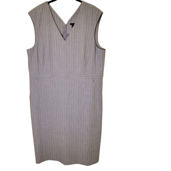 Ann Taylor Dresses & Skirts - NWT Ann Taylor Bi-Stretch V-Neck Gray Pinstripe Summer Fall Career Dress Sz 18